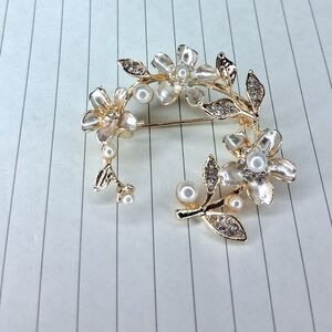 Cute Brooch